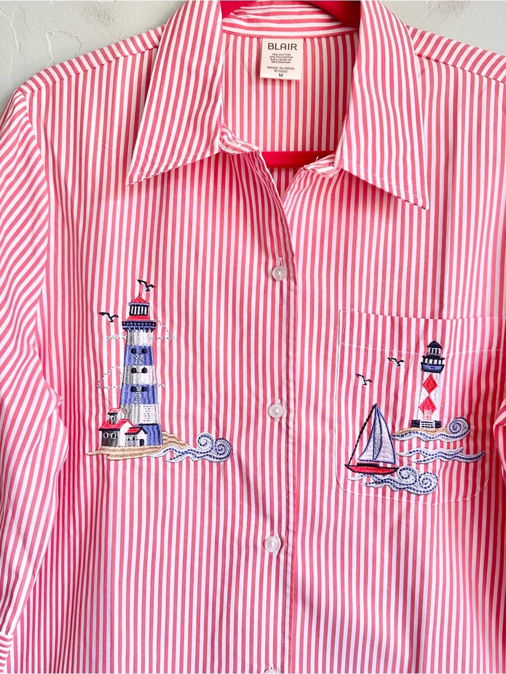 Blair Red White Striped Nautical Embroidered Lighthouse Sail Boat Button Up Med - Picture 2 of 6